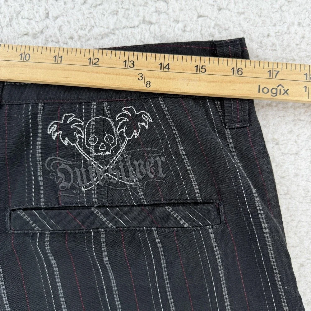 Quiksilver Shorts Mens 32 Black Striped Chino Canvas Bermuda Skull Casual Y2K